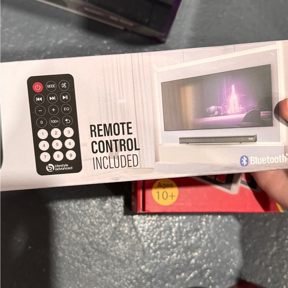 Bluetooth Soundbar with Digital Display - Black - Picture 3 of 4